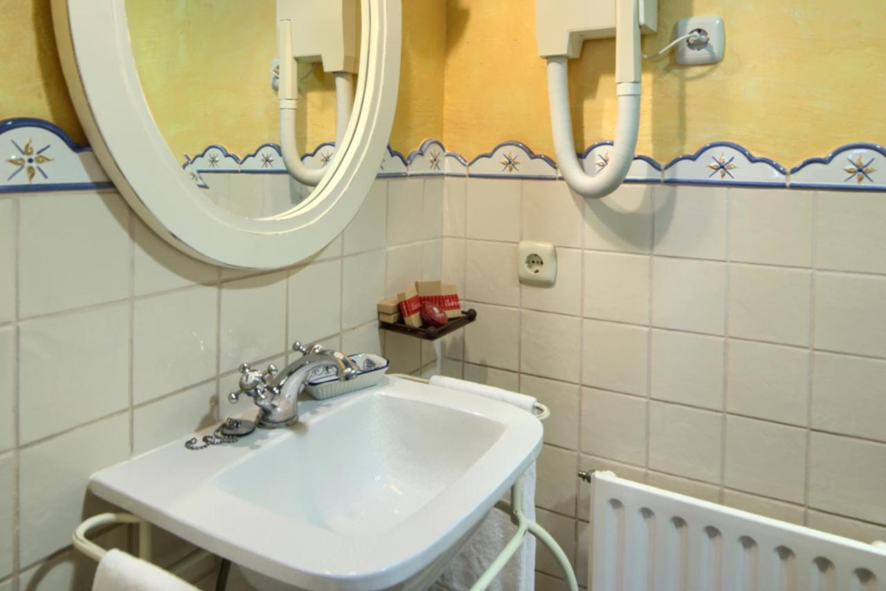 Hotel Rural El Almadiero Burgui Εξωτερικό φωτογραφία